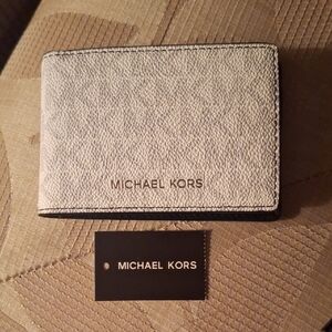 Michael Kors Cooper Signature Logo Wallet
